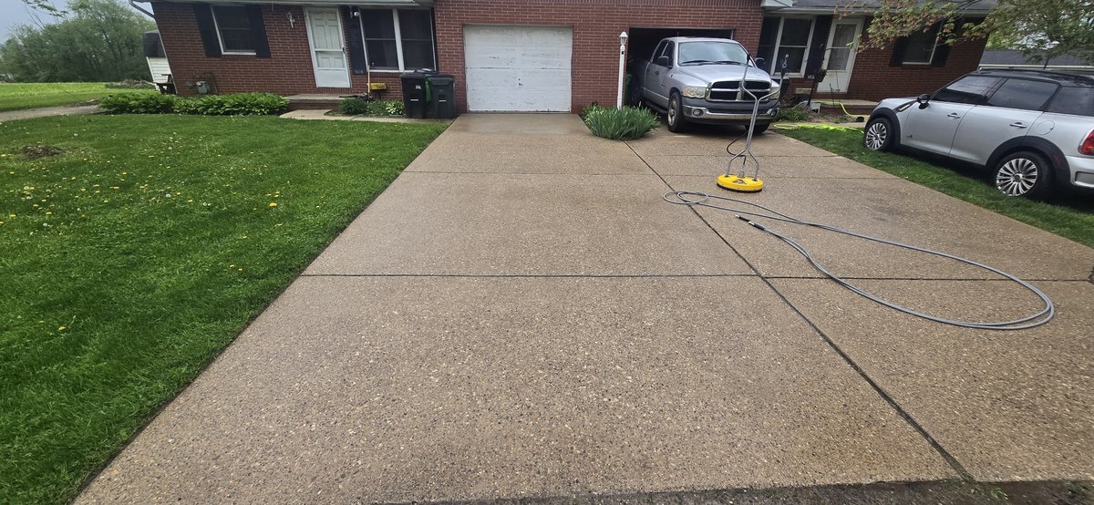 Driveway after cleaning